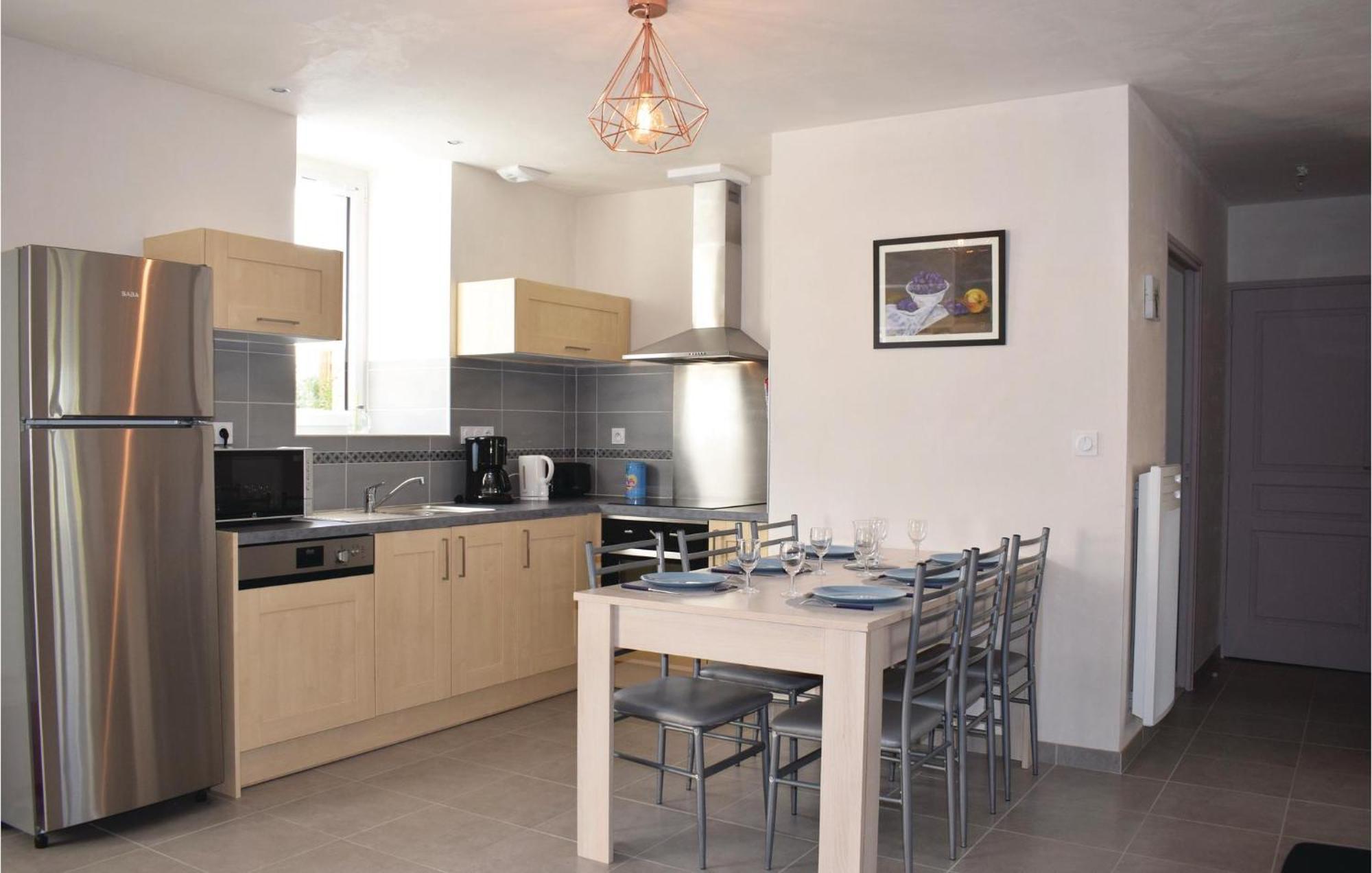 Gorgeous Home In Saint Alban With Kitchen Eksteriør billede